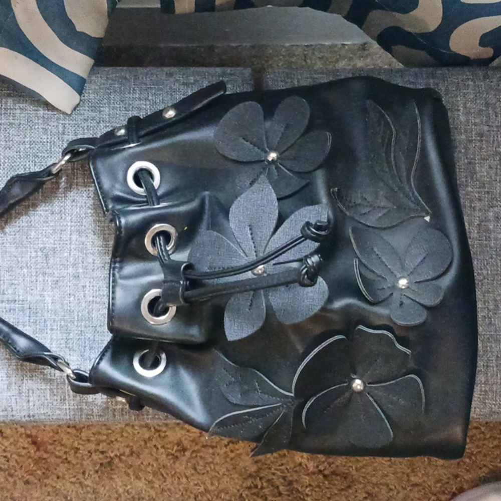 Black Purse